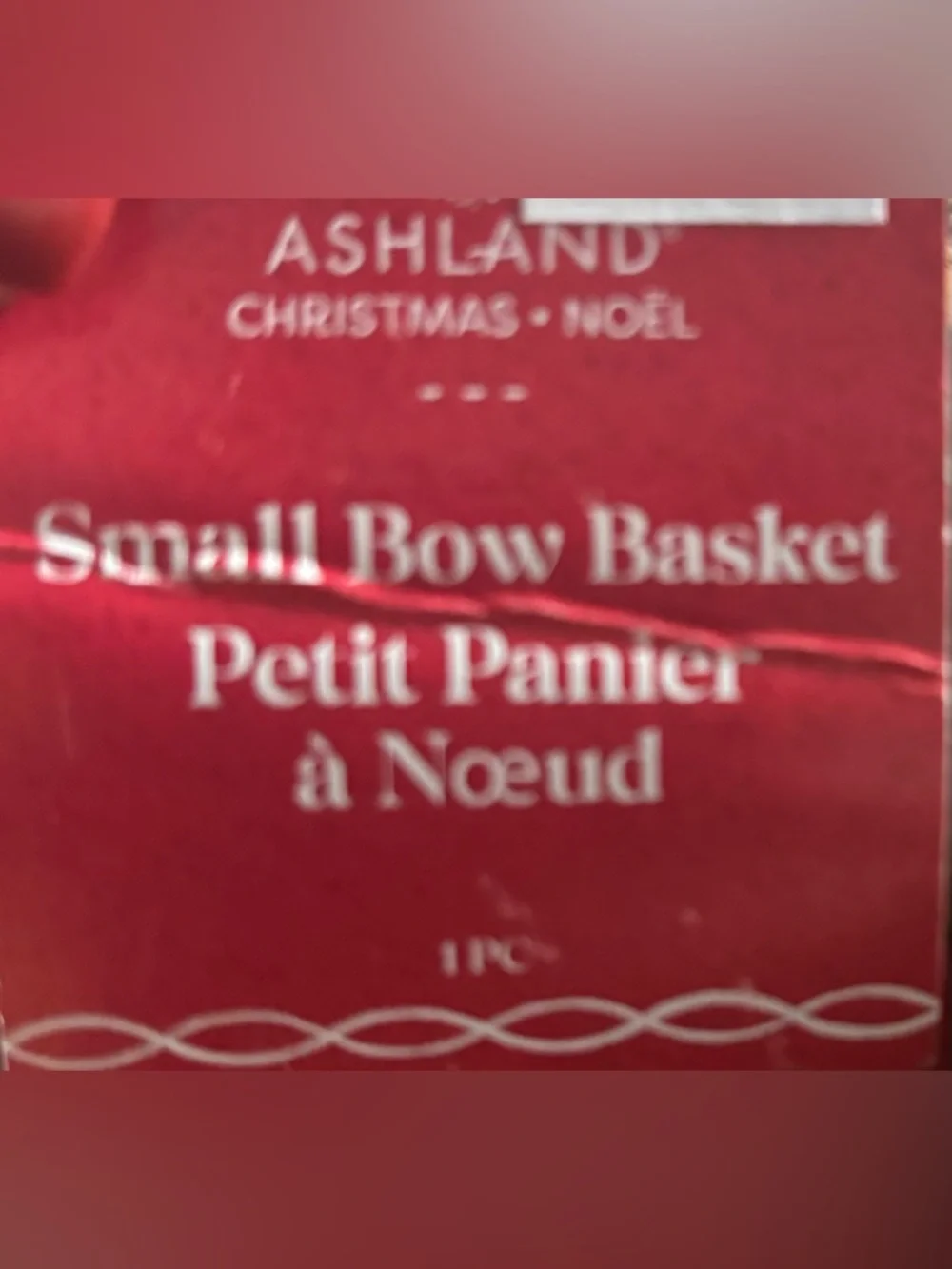 Christmas baskets NEW NWT 2 total square rectangle plaid velvet bow